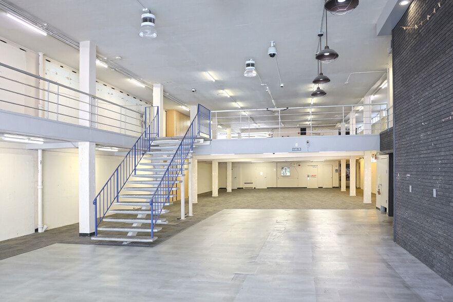 More Photos Of 2470 Bancroft Way, Berkeley Storefront Retail Office For Lease