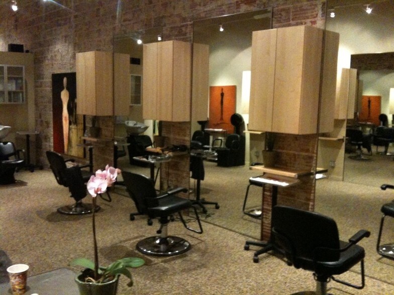 More Photos Of 1434-1436 N Van Ness Ave, Fresno Storefront For Sale
