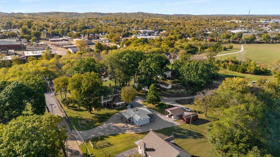 More Photos Of , Lewisburg Specialty For Sale