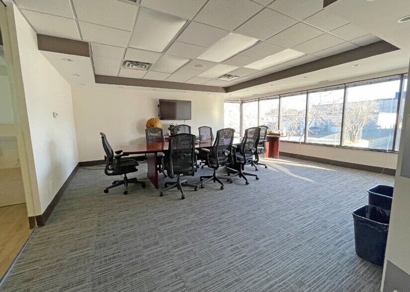 More Photos Of 9705 Horton Rd SW, Calgary Unknown For Lease