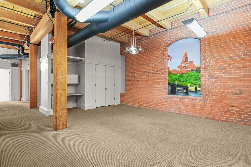 More Photos Of 55 Pine St, Providence Office For Sale