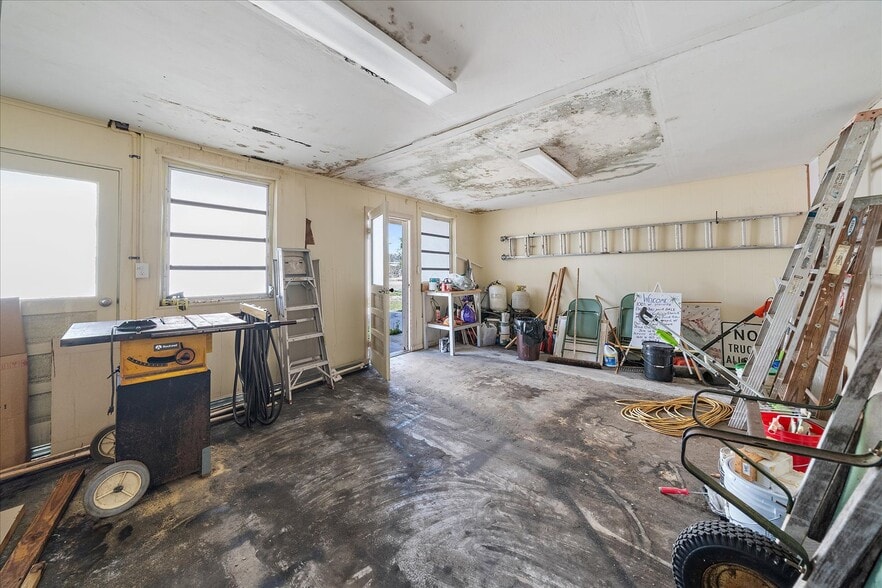 More Photos Of 3601 W Old 441, Mount Dora Specialty For Sale