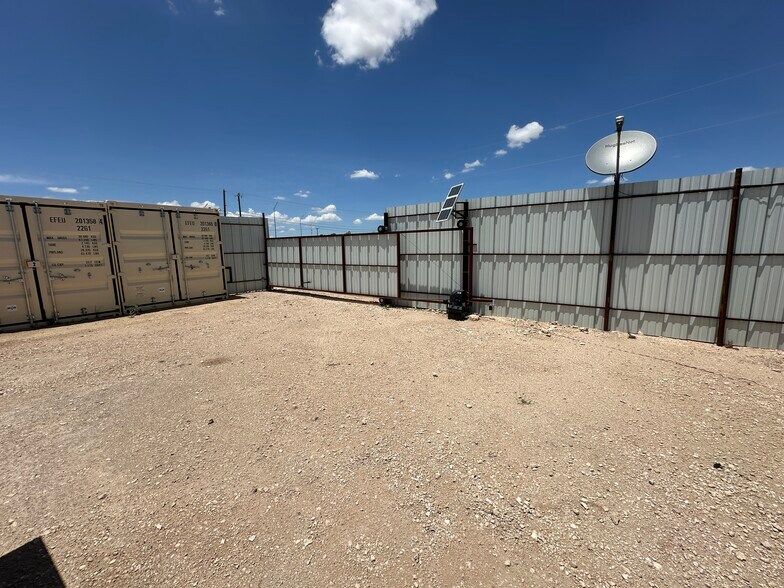 More Photos Of 114 Betty Lou Dr, Odessa Land For Sale