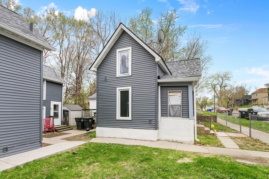 More Photos Of 673 Bedford St, Saint Paul Apartments For Sale