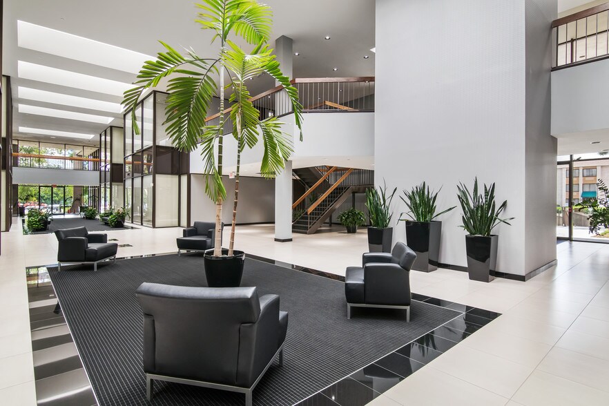 More Photos Of 950 Threadneedle St, Houston Medical For Lease