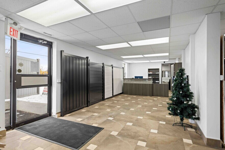 More Photos Of 2550 Del Zotto Av, Ottawa Industrial For Sale