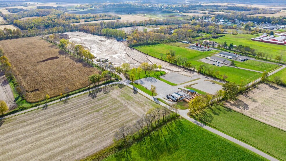 More Photos Of 8635 Blackbird Lane, Thornville Land For Sale