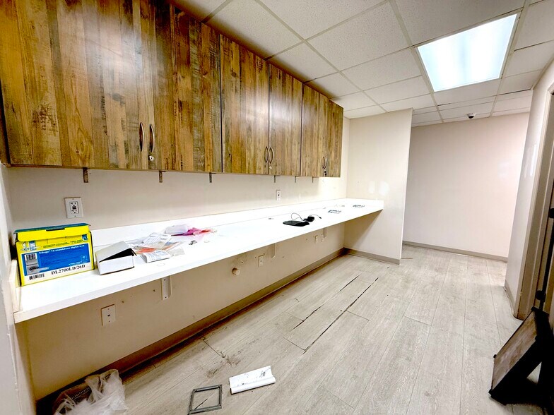 More Photos Of 833 E Oak St, Kissimmee Medical For Lease