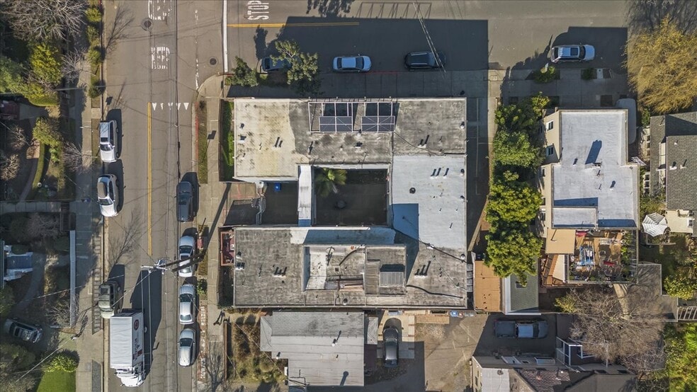 More Photos Of 2801 College Ave, Berkeley Apartments For Sale