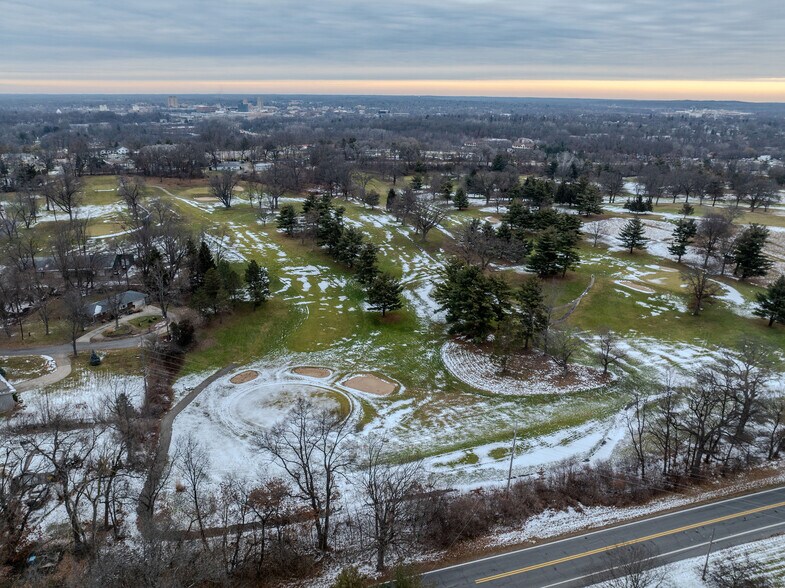 More Photos Of 245 Columbia Ave E, Battle Creek Land For Sale