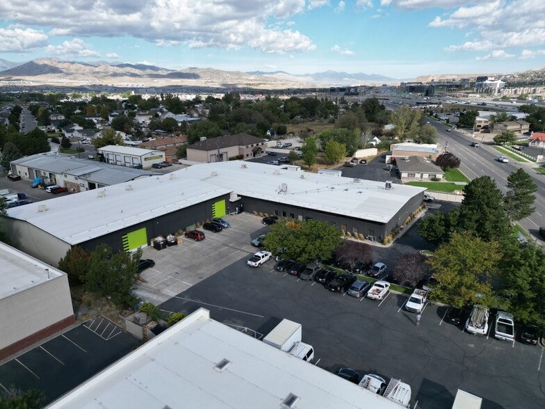More Photos Of 1657 N State St, Lehi Manufacturing For Sale