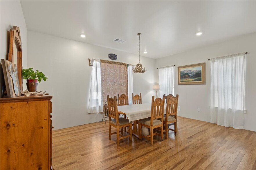 More Photos Of 16508 N Fm 973 Rd, Manor Specialty For Sale