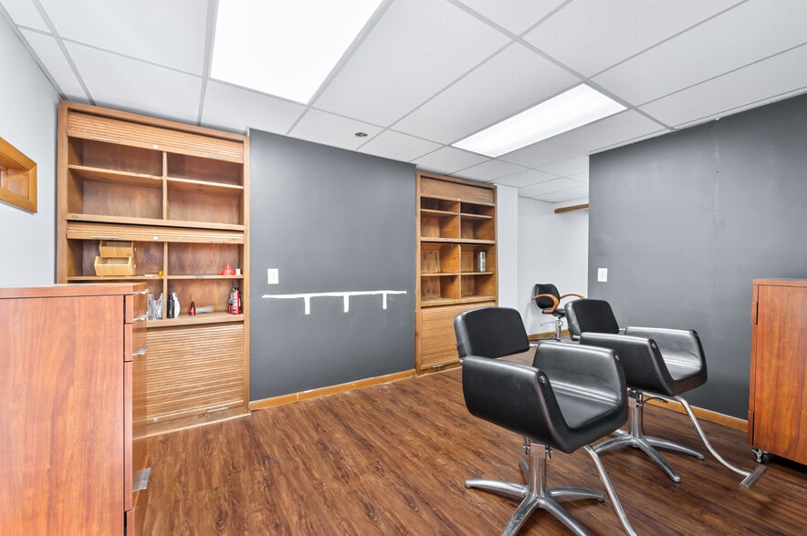 More Photos Of 5129 Liberty Ave, Pittsburgh Office Residential For Lease