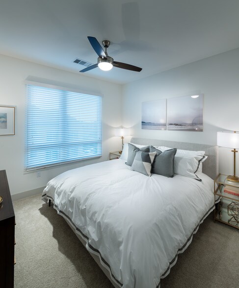 More Photos Of 2450 Valdez St, Oakland Apartments For Lease