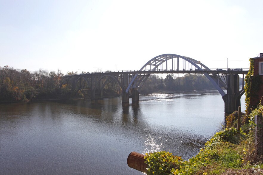 More Photos Of 1122-1124 Water Ave, Selma Storefront Retail Office For Sale