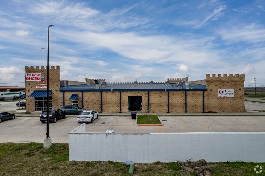 More Photos Of 6401 S 23rd St, McAllen Storefront Retail Office For Lease