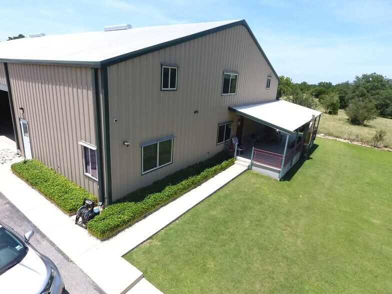 More Photos Of 6888 W Us Highway 190, Belton Showroom For Sale