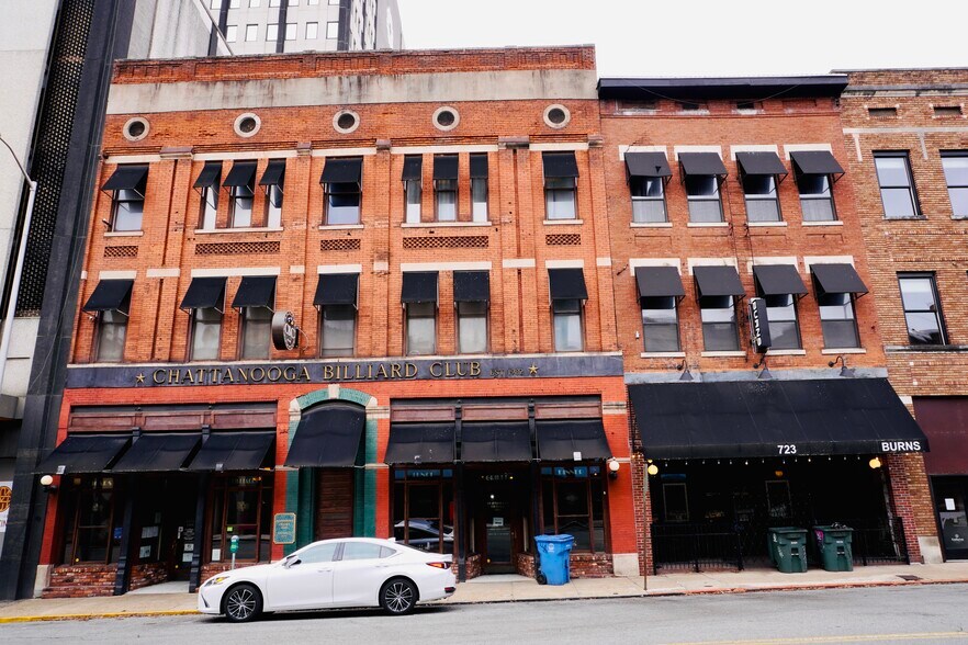 Primary Photo Of 723 Cherry St, Chattanooga Storefront For Sale