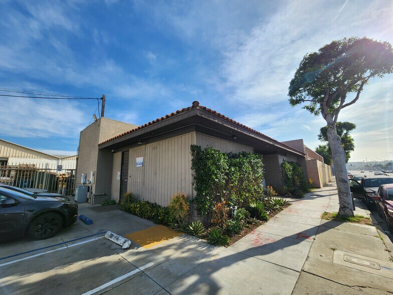 More Photos Of 620 N La Brea Ave, Inglewood Food Processing For Lease