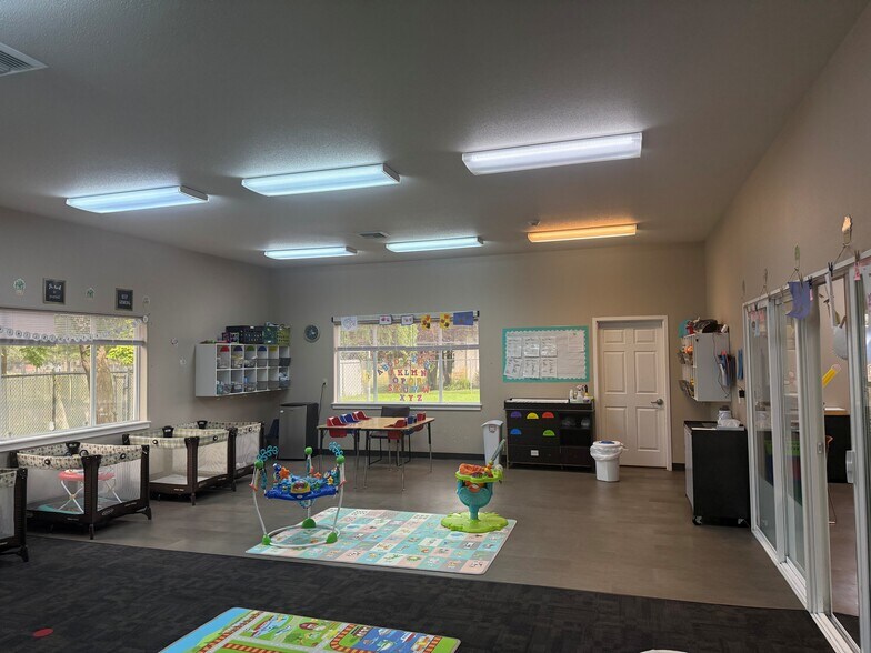 More Photos Of 2501 N Stokesberry Pl, Meridian Daycare Center For Sale