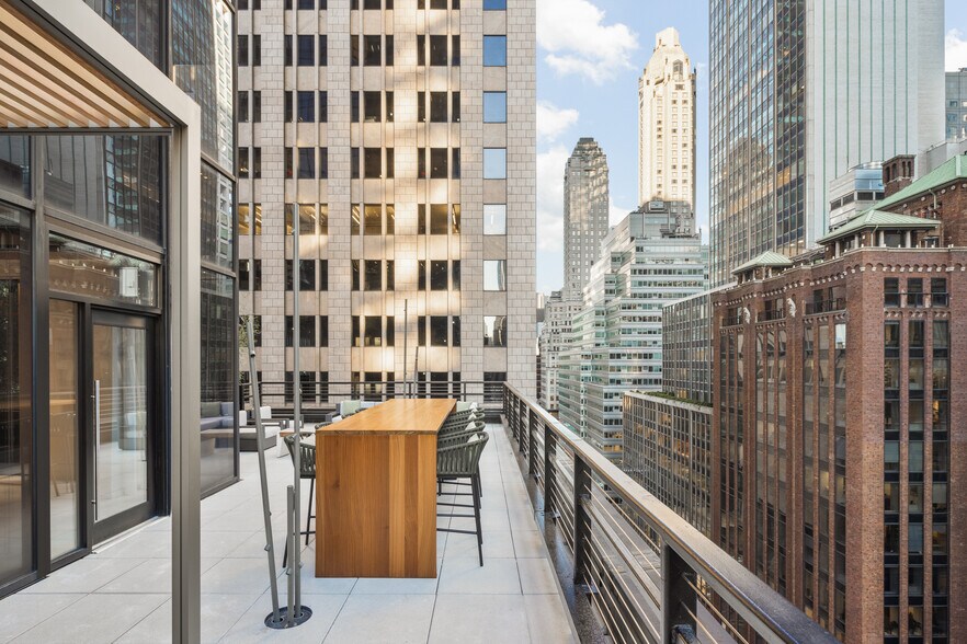 More Photos Of 540 Madison Ave, New York Coworking Space