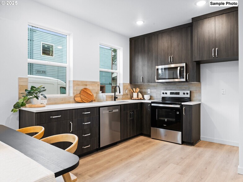 More Photos Of 7190 Glisan st, Portland Apartments For Sale