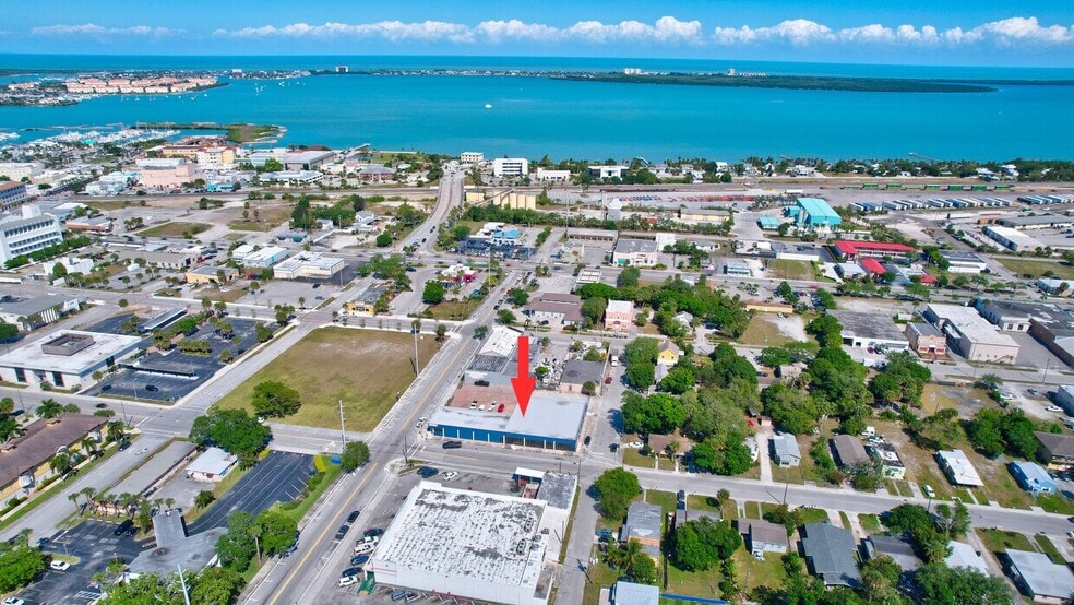 More Photos Of 519 Delaware Ave, Fort Pierce Warehouse For Sale