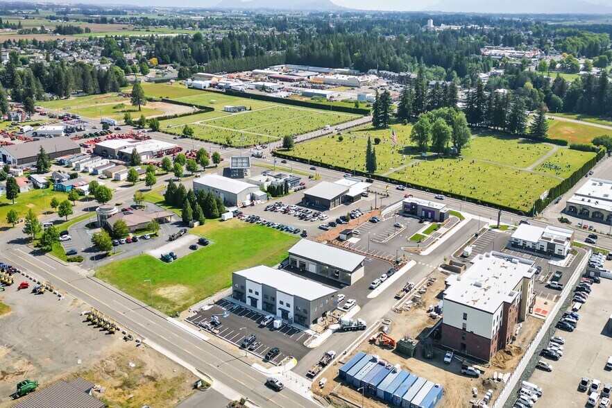 More Photos Of 115 Duffner, Lynden General Retail For Lease