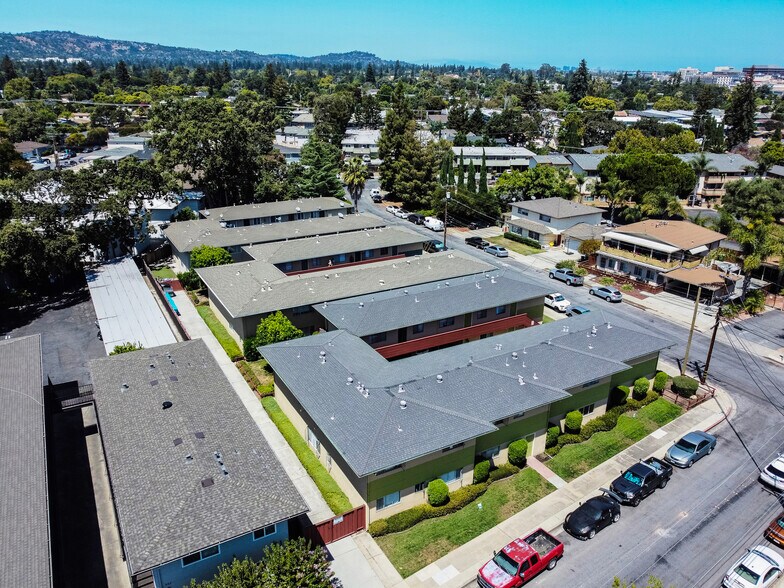 More Photos Of , Redwood City Multifamily For Sale