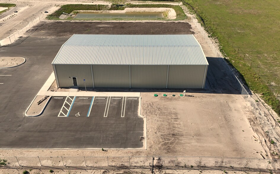 More Photos Of 00 Jamison Road Rd, Mulberry Industrial For Lease