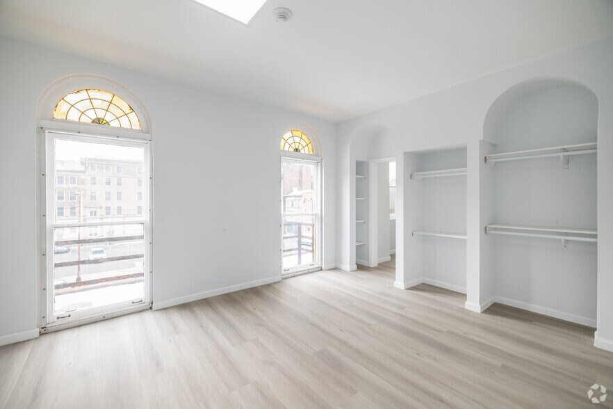 More Photos Of 219 E Hanover St, Trenton Loft Creative Space For Lease