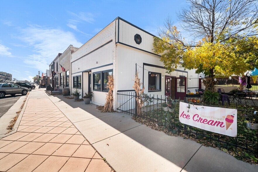 More Photos Of 333-339 Main St, Mead Storefront For Sale