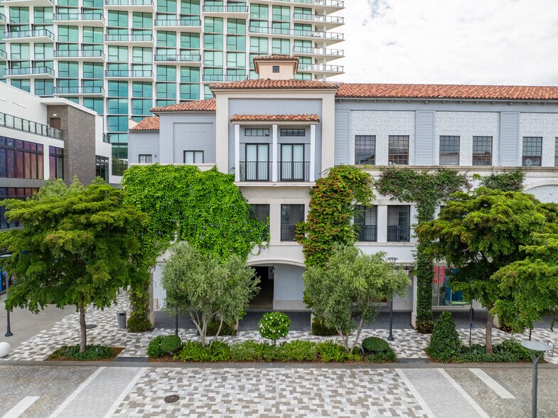 More Photos Of 477 S Rosemary Ave, West Palm Beach Office For Lease