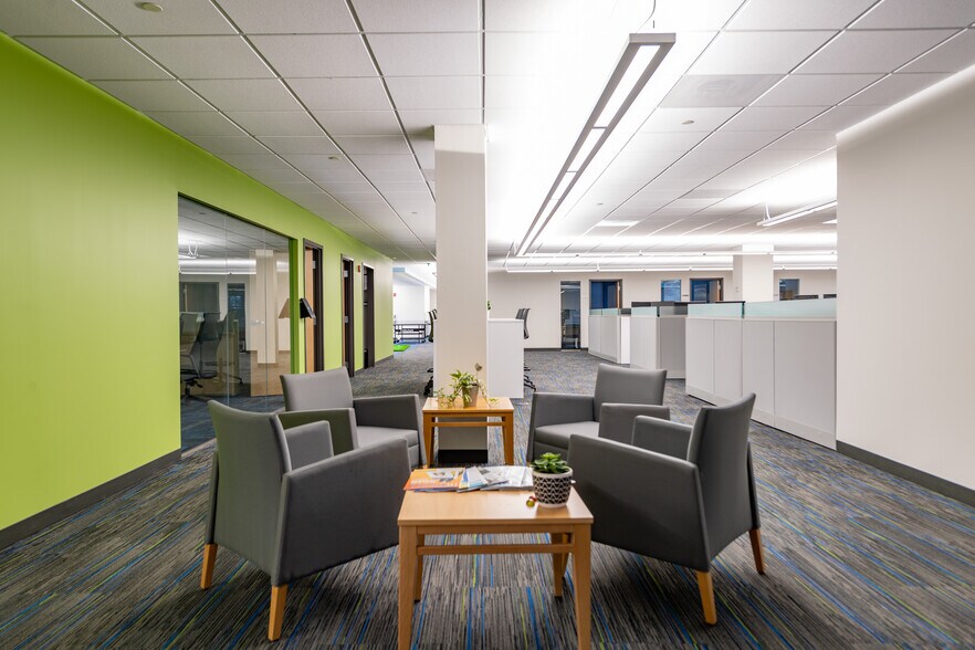 More Photos Of 500 River Ridge Dr, Norwood Office For Lease