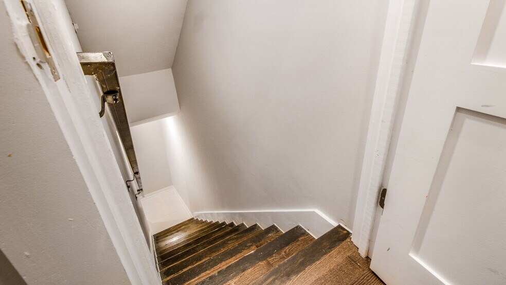 More Photos Of 1414-1416 Pennsylvania Ave SE, Washington Apartments For Sale