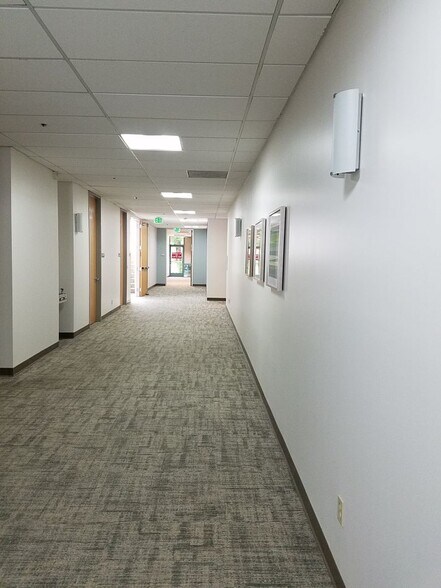 More Photos Of 5890 Stoneridge Dr, Pleasanton Medical For Lease