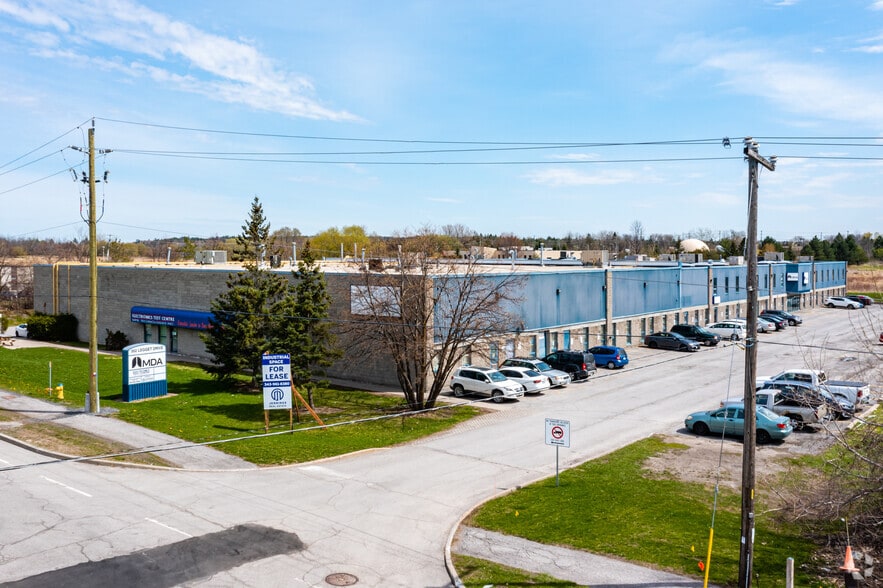 Primary Photo Of 302 Legget Dr, Ottawa Warehouse For Lease
