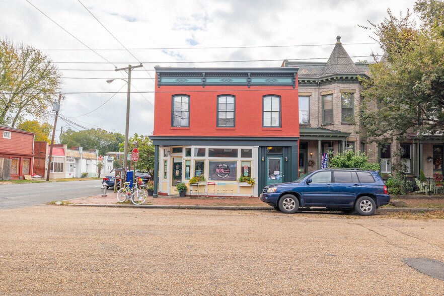 More Photos Of 2707 E Marshall St, Richmond Storefront Retail Residential For Sale