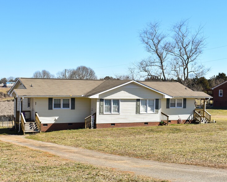 More Photos Of , Spartanburg Multifamily For Sale