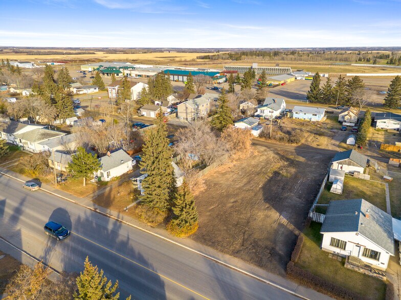More Photos Of 5509/5513 50 Av, Lloydminster Land For Sale