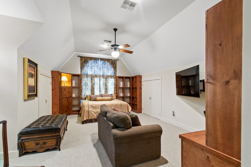 More Photos Of 1007 FM 390 E, Brenham Land For Sale