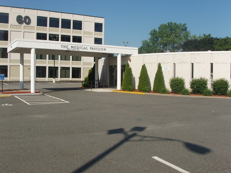 More Photos Of 80 Congress St, Springfield Medical For Sale