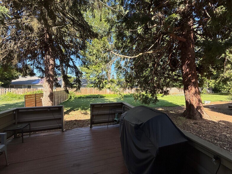 More Photos Of 5287 Baxter Ct SE, Salem Multifamily For Sale