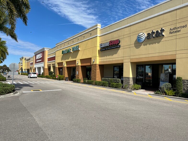 More Photos Of 1631 Del Prado Blvd S, Cape Coral Unknown For Lease