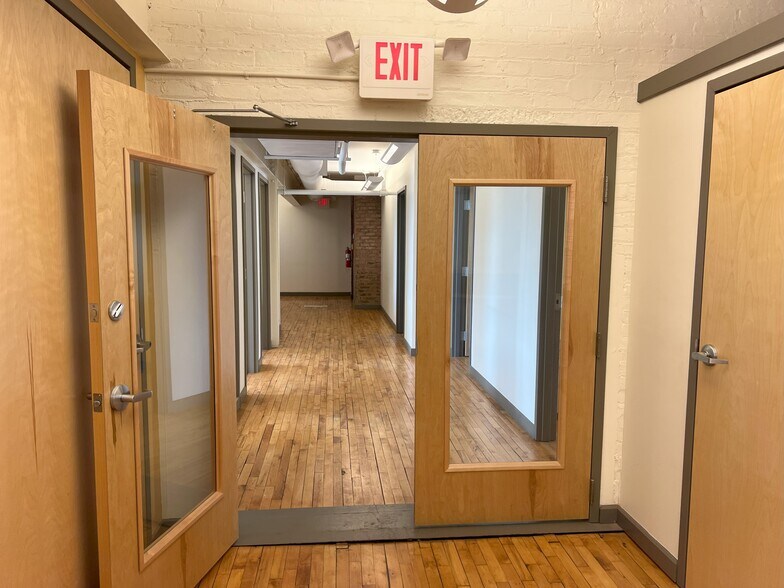 More Photos Of 915 Broadway, Albany Loft Creative Space For Lease