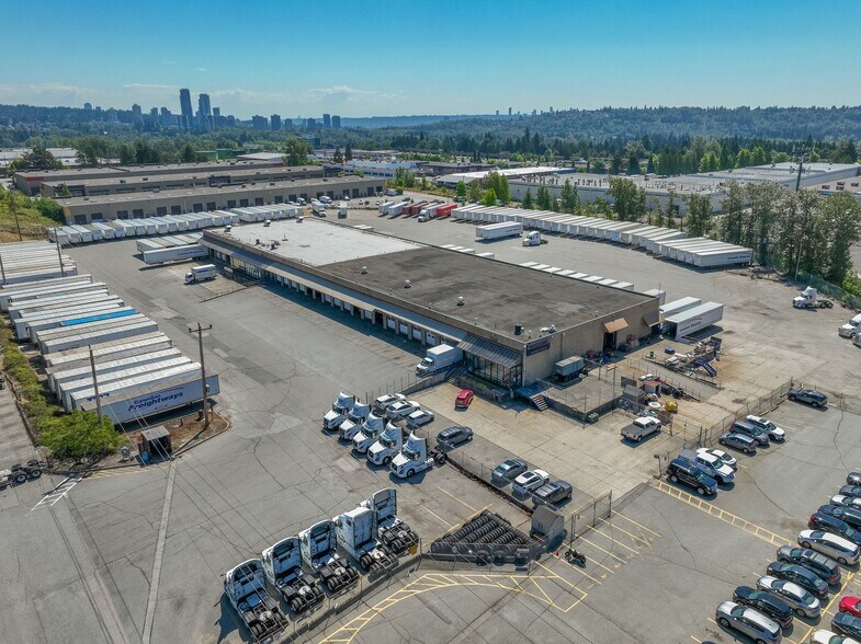 More Photos Of 7890 Express St, Burnaby Warehouse For Lease