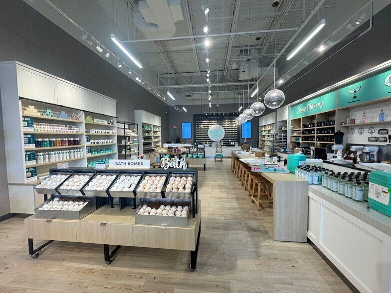 More Photos Of 1153-1187 Ulster Ave, Kingston General Retail For Lease