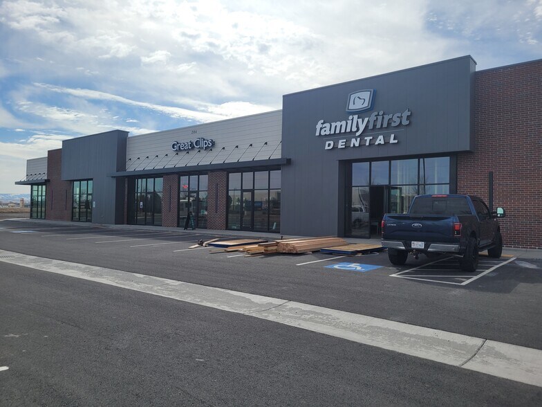 Primary Photo Of 286 Moody rd, Rexburg General Retail For Lease