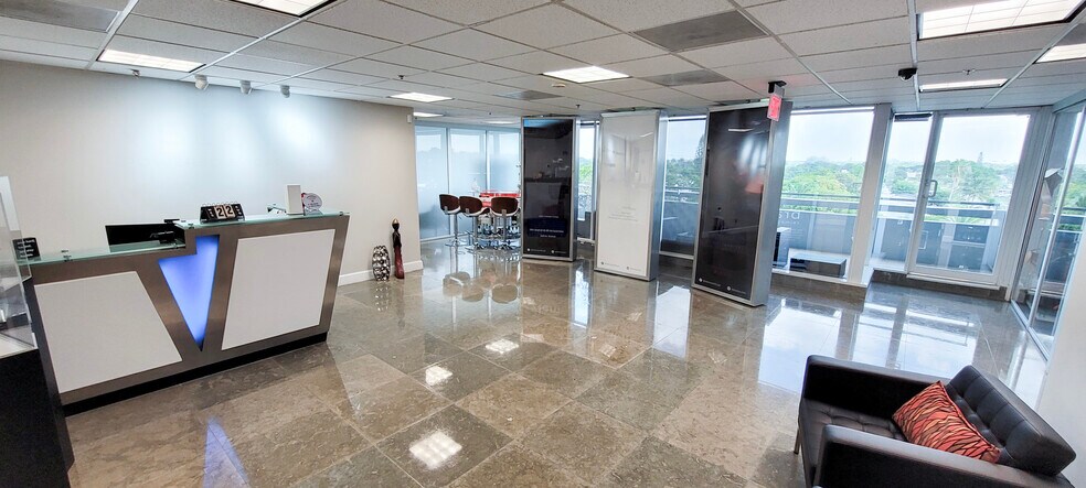 More Photos Of 1111 Park Centre Blvd, Miami Gardens Office Residential For Lease