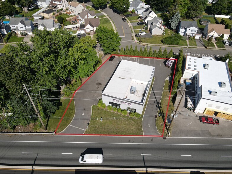 More Photos Of 149 Route 17, Rochelle Park Freestanding For Sale
